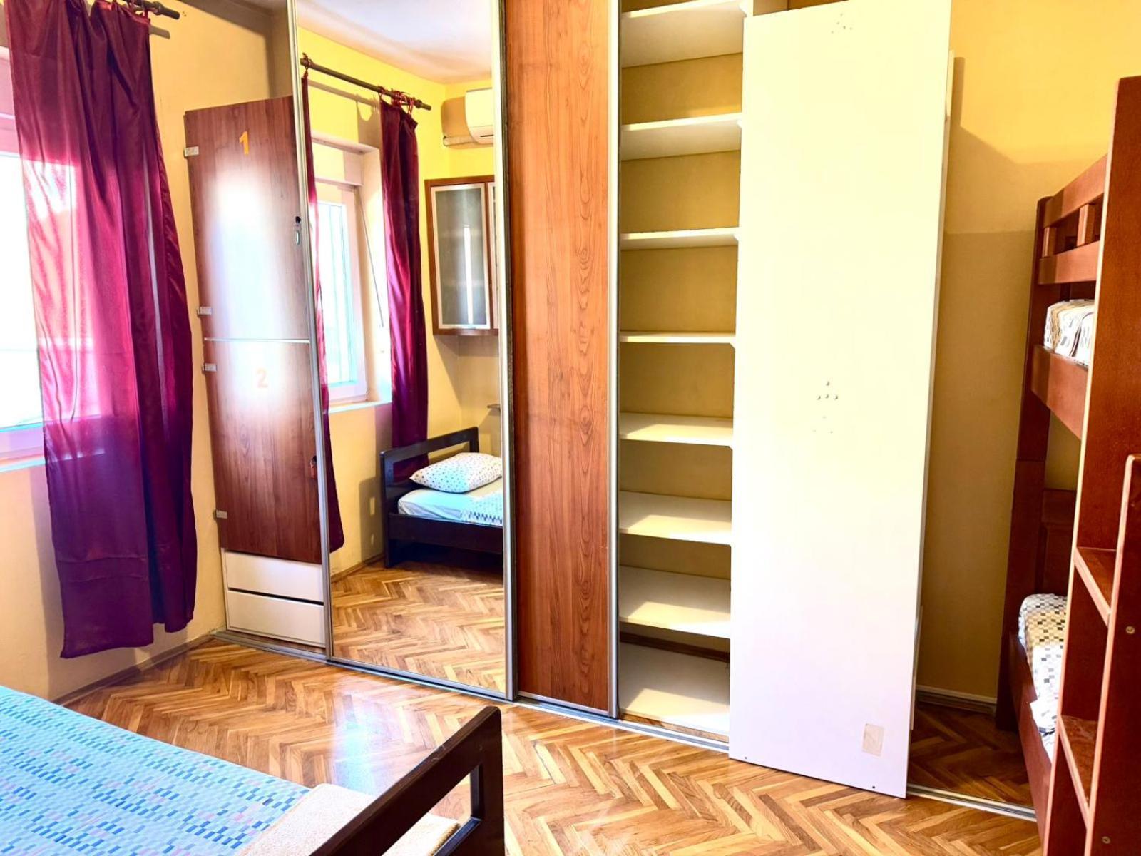 Kotorhostelito Exteriér fotografie